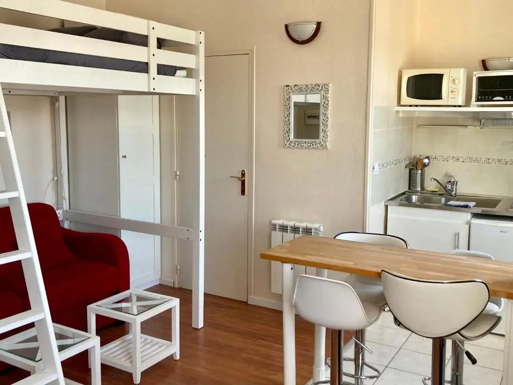 Le 22 - Studio 4p Proche Mer & Vue Bourg