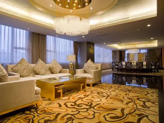 Peninsula Hotel