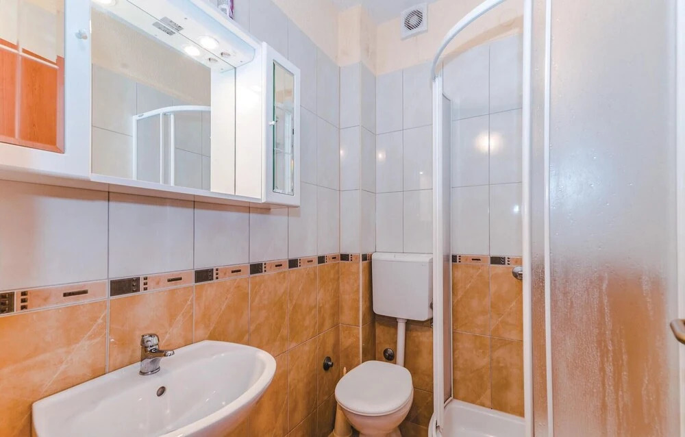 Beautiful Apartment in Biograd With 2 Bedrooms, Wifi and Outdoor Swimming Pool