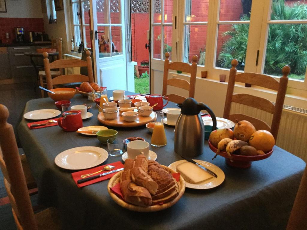 La Ferrade Chambres dHôtes B&B