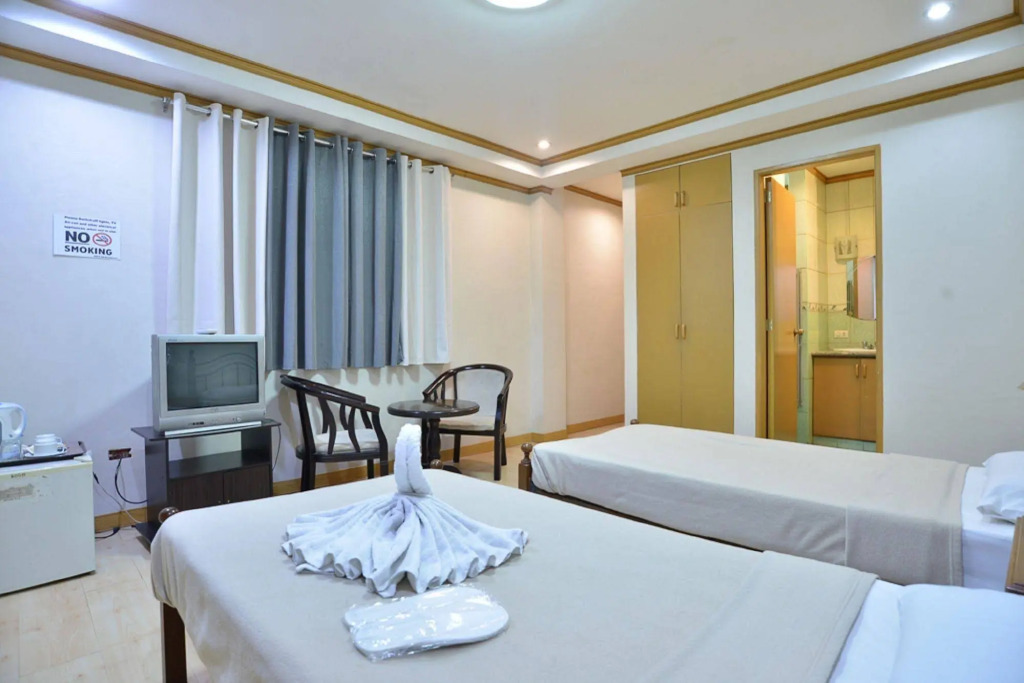 Amax Inn Makati