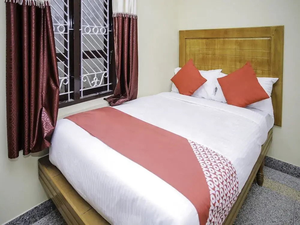 Sri Subbiah Inn By OYO Rooms