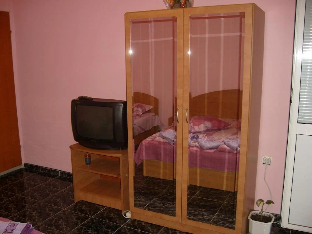 Ini Guest House