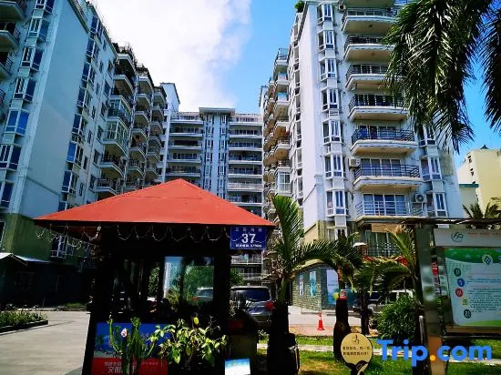 First Sight Sanya Seaview Sky Garden Inn