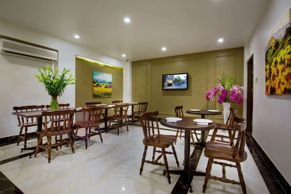 Hanoi Apartment Lion