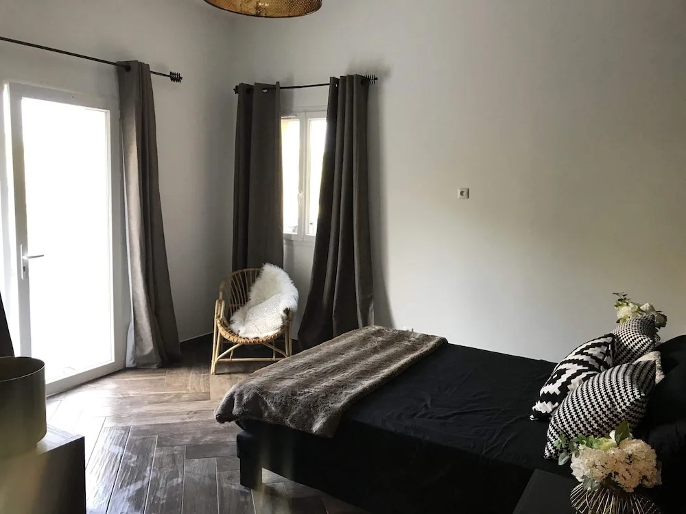 Chic & Comfortable apartment near sea