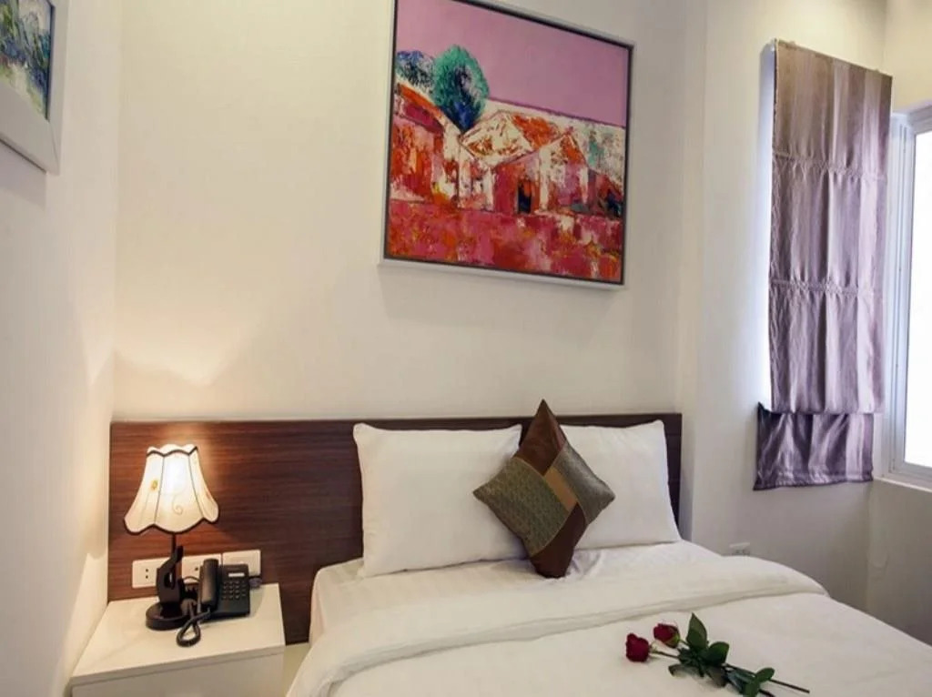 Nam San Hotel