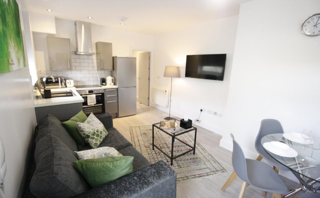 Willow Serviced Apartments The Walk 2