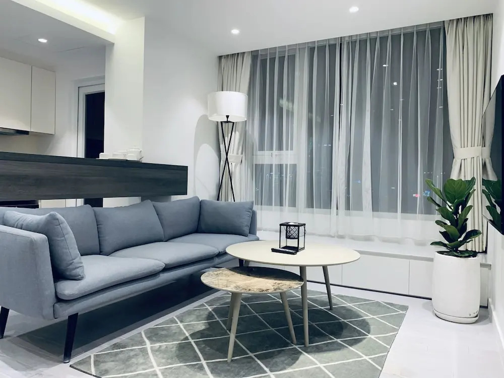 Leman Luxury Suites