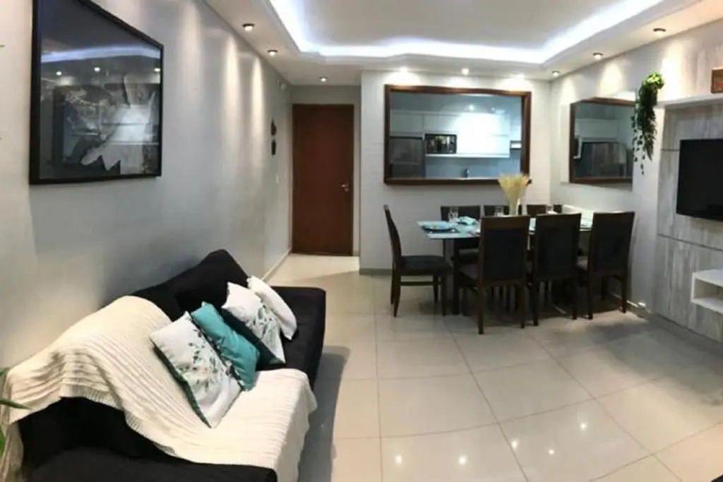 Lindo apartamento em condomínio com clube