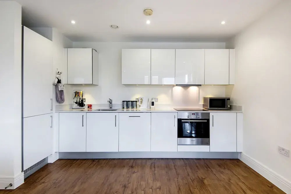 Panoramic Victoria Park Home close to Stratford