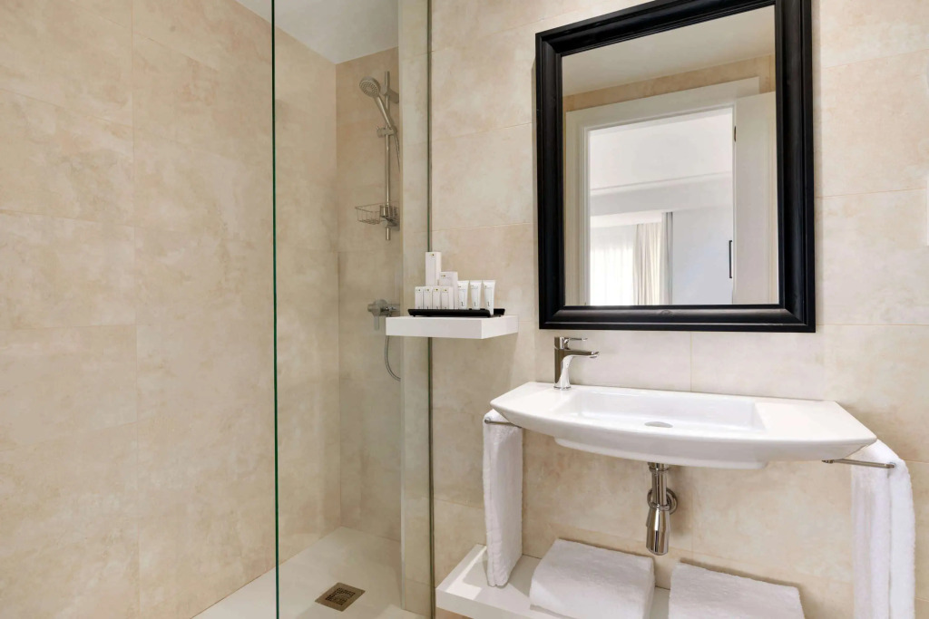 Hotel Avenue Louise Brussels Trademark Collection by Wyndham