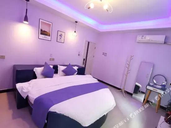 Xionghui Hotel