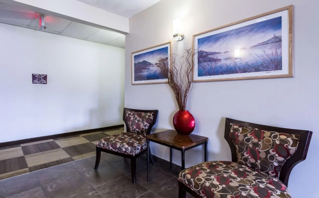 Quality Inn & Suites Omaha Chalco