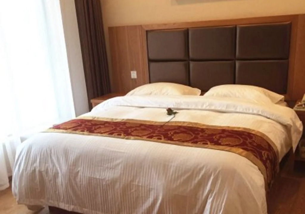 GreenTree Inn YangZhou West Hub Bus Station Express Hotel
