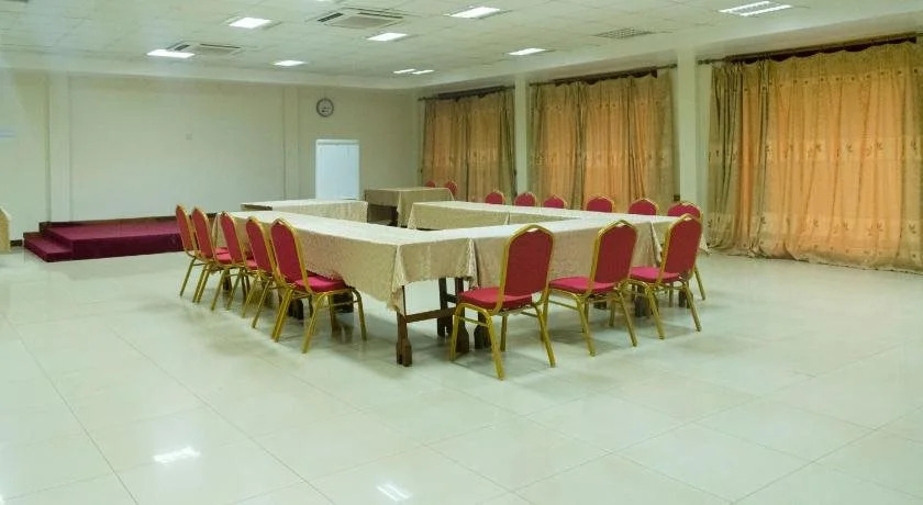 Kayegi Hotel Mbale
