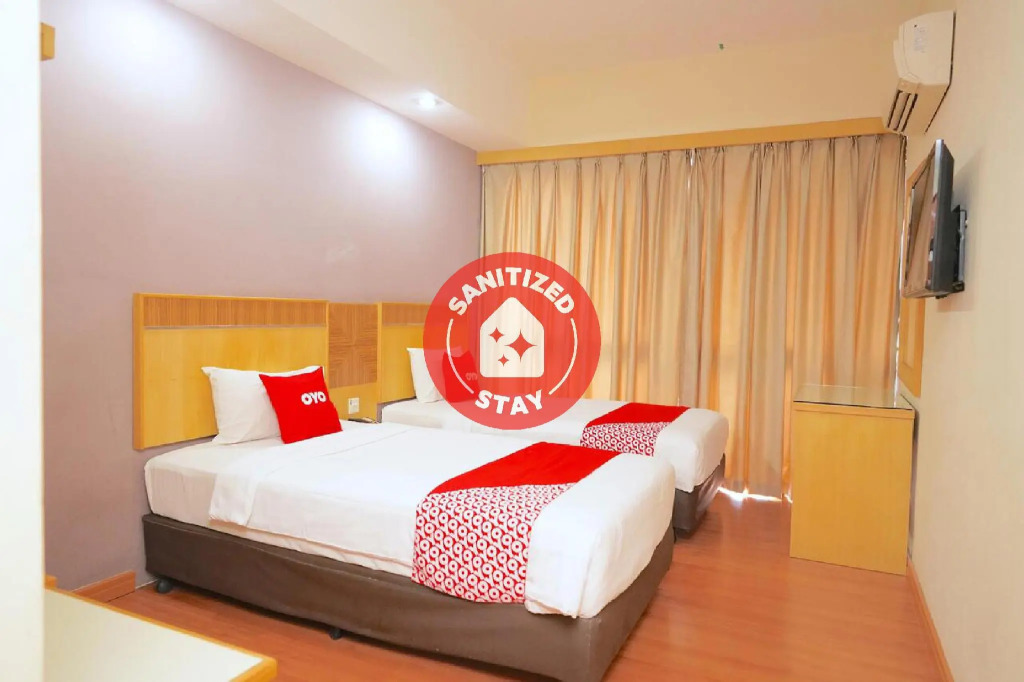 Houz Inn