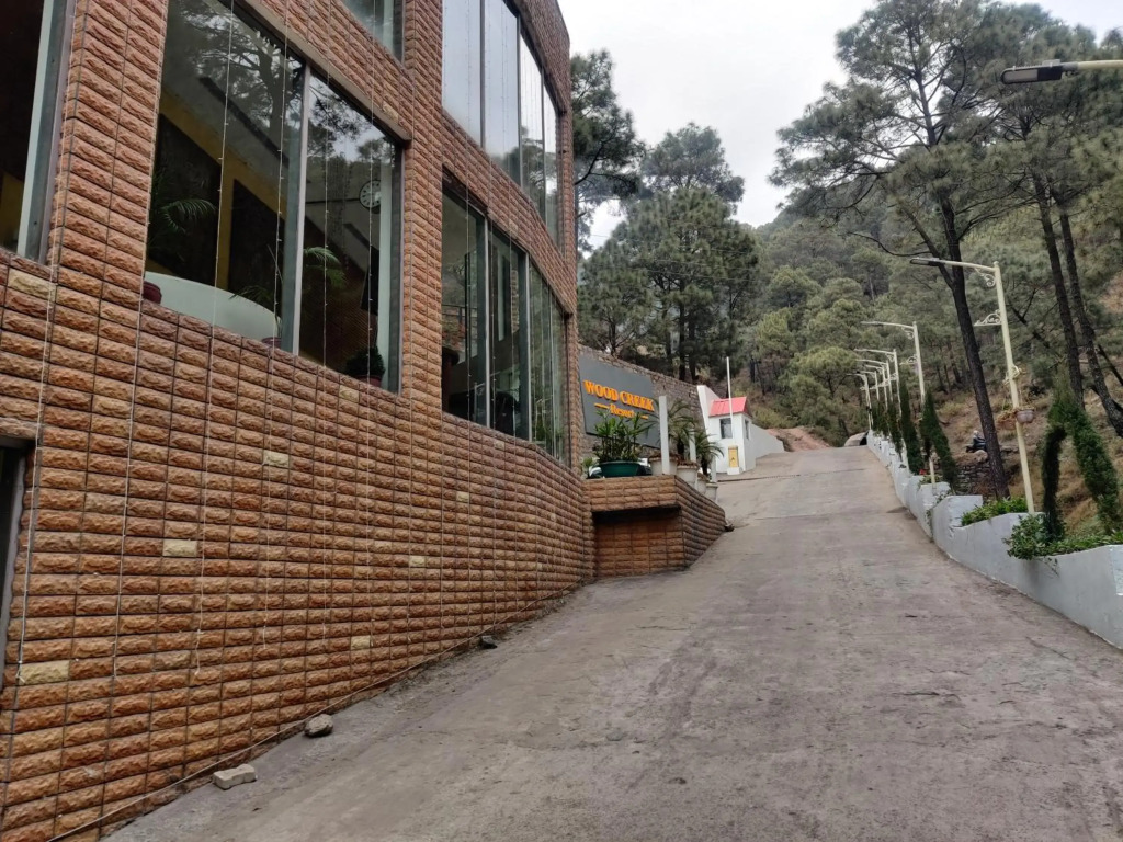 Wood Creek Resort & Spa Kasauli