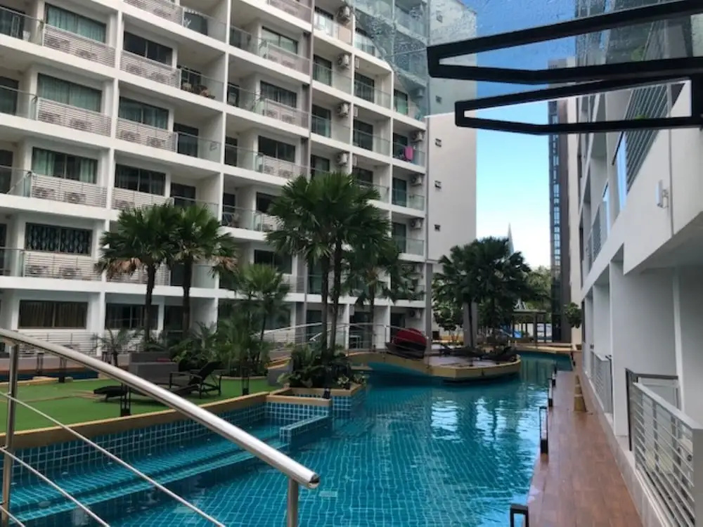 Budget Studio Condo With Resort-style Pool - Laguna Beach Resort 1, Jomtien