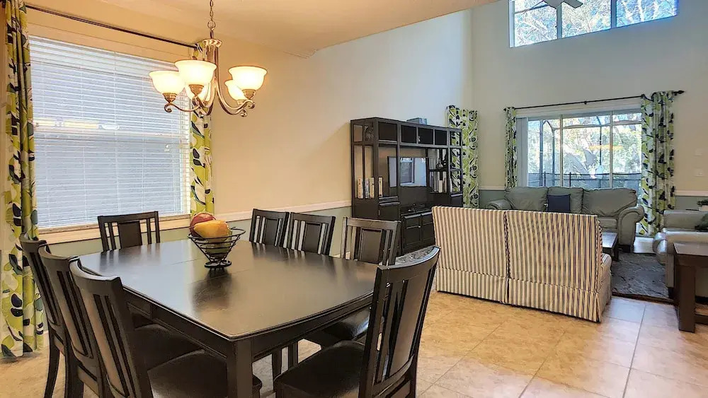 Paradise Palms 8955