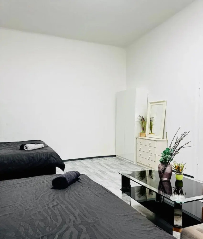 Beautiful Studio Apt Near Rathausplatz