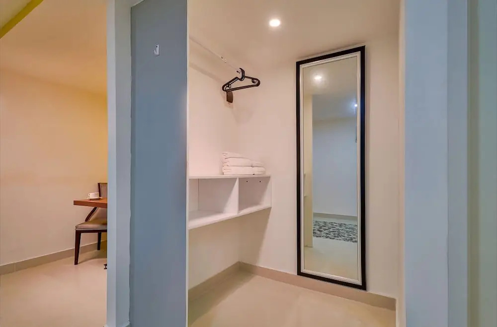 Malecon Premium Rooms & Hotel