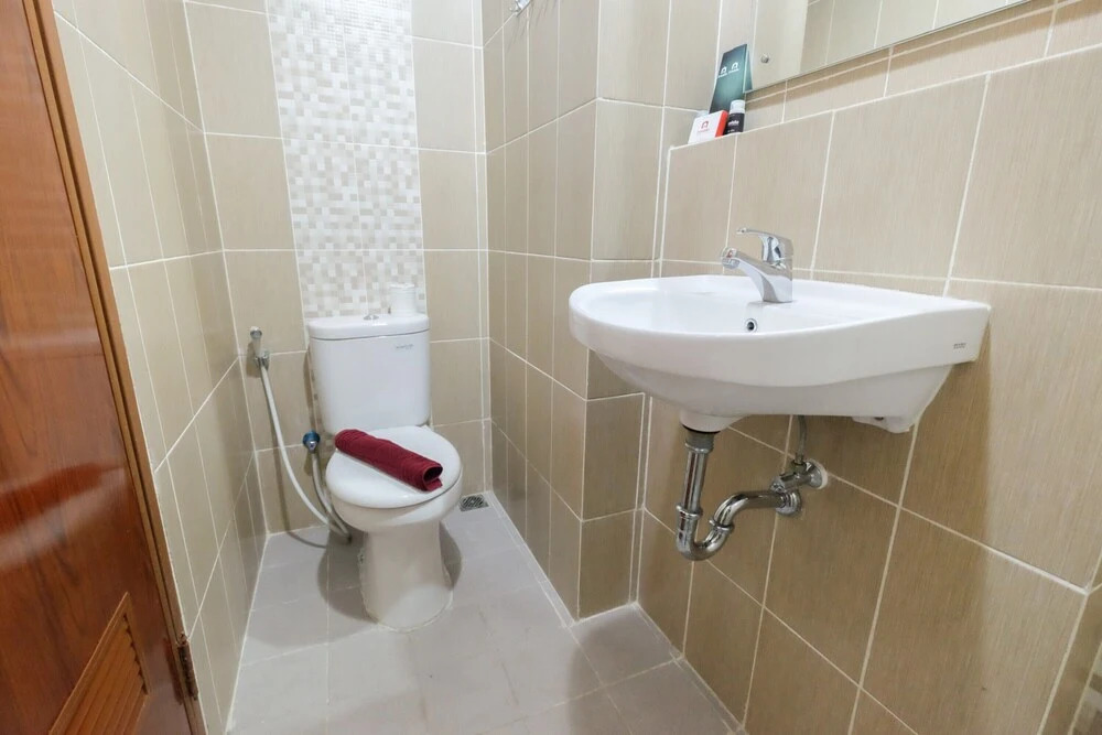 Best Price Studio @ The Enviro Apartment