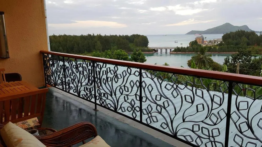 Hibiscus House Seychelles Self Catering