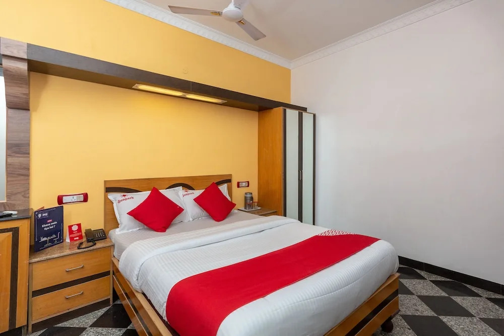 OYO 23454 Sun Park Inn