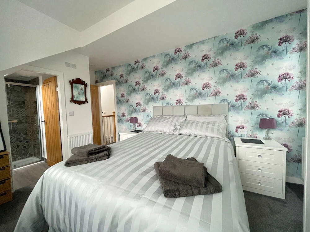 Lovely Comfortable 3BR Property