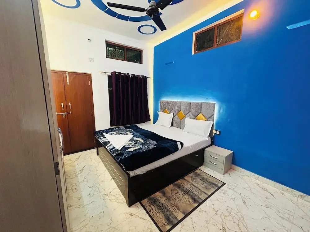 Divya darshan stay, 150m from Ram janam bhoomi ayodhya
