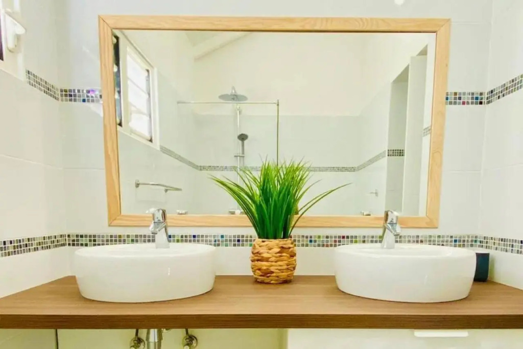 Beautiful suite S5, pool, sea view, Pinel Island