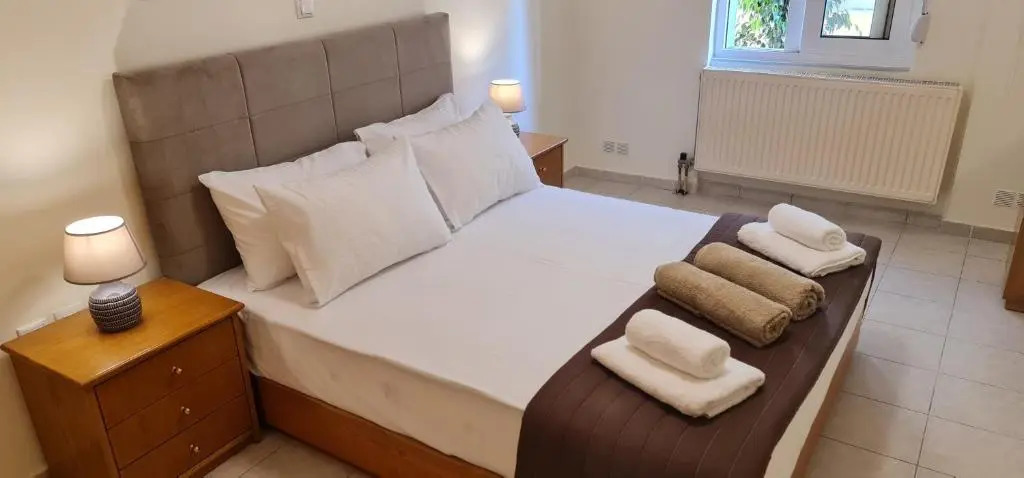 Chrisele House, 100m from Kalamaki Beach, Chania