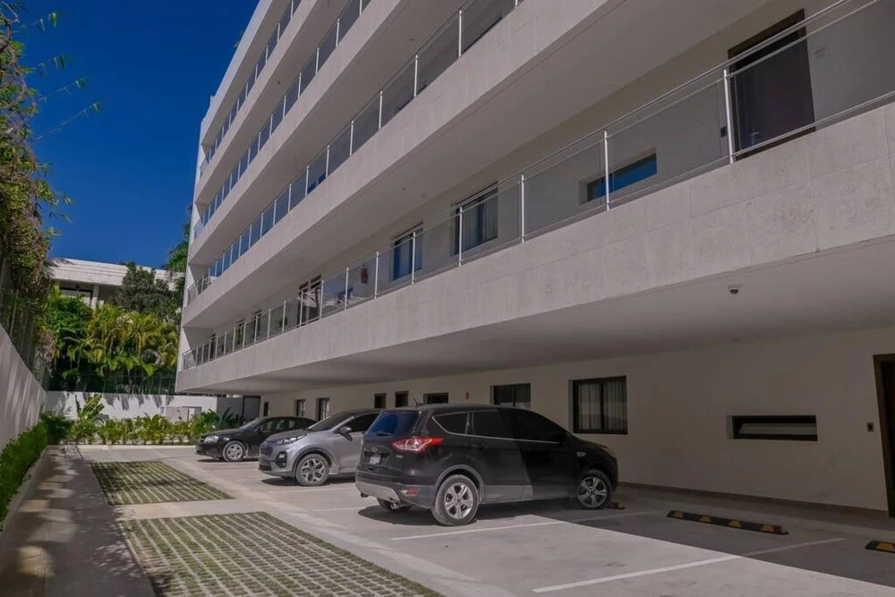 Modern and Spacious Condo Steps From the Beach