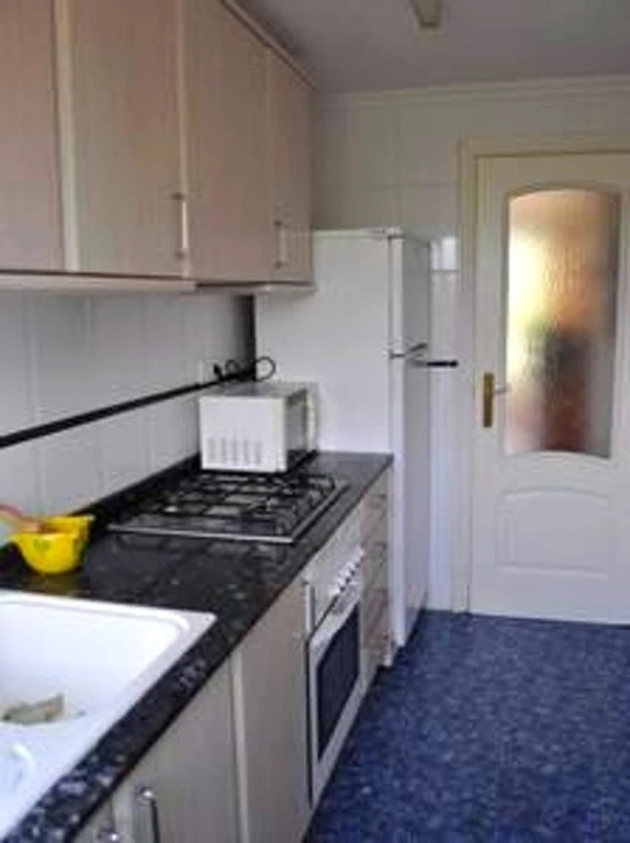 Apartment with 2 Bedrooms in Dã©Nia, with Wonderful Mountain View, Pool