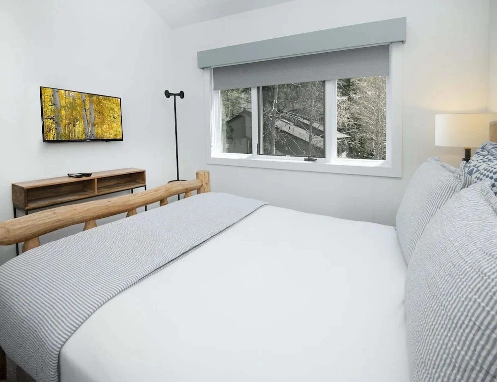 Coldstream #18 3 Bedroom Townhouse