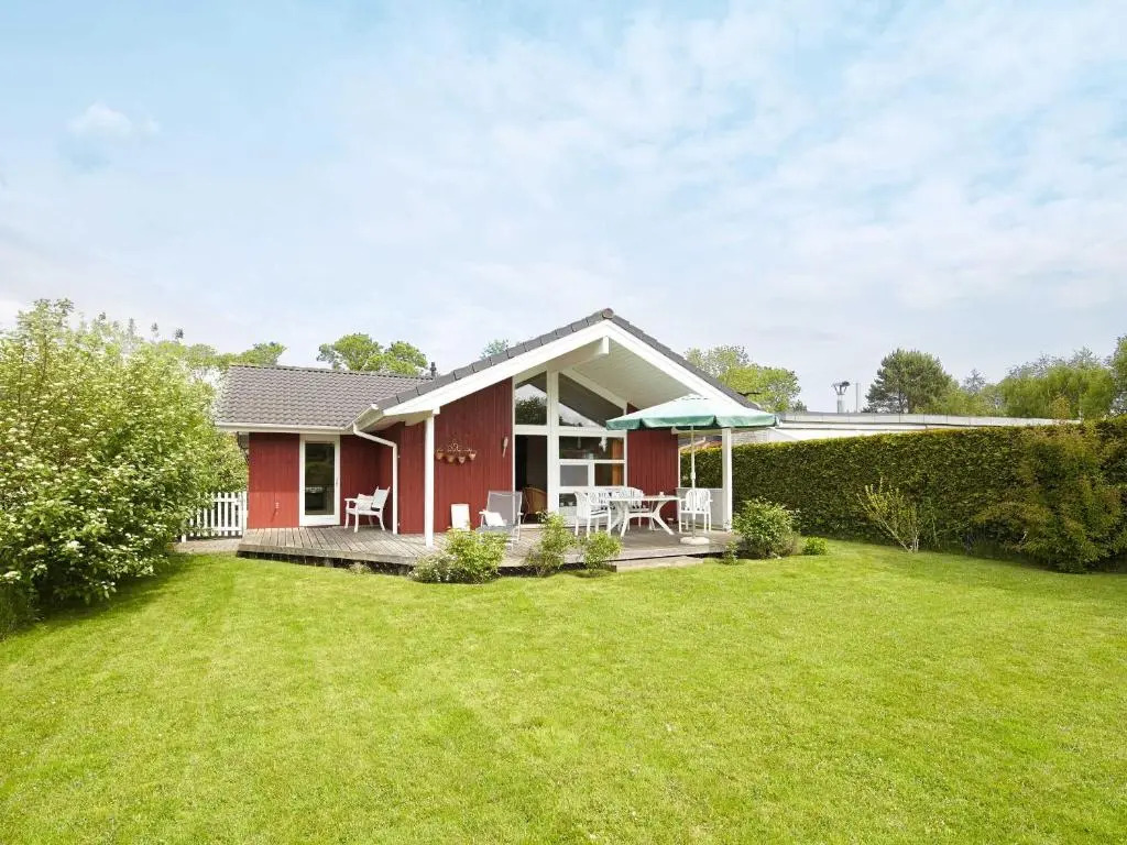 _BIR16_ Villa Bullerbue
