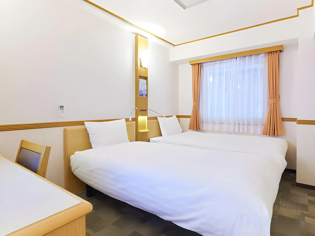 Toyoko Inn Tokyo Korakuen Bunkyokuyakusho Mae