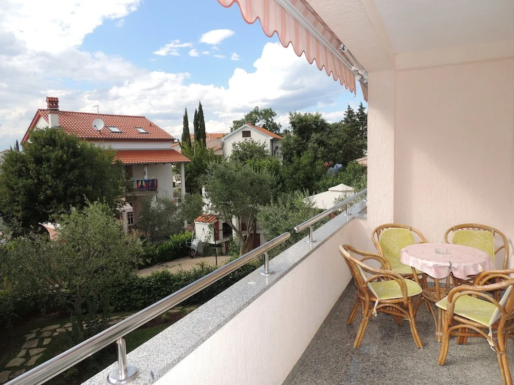 Apartments Katic