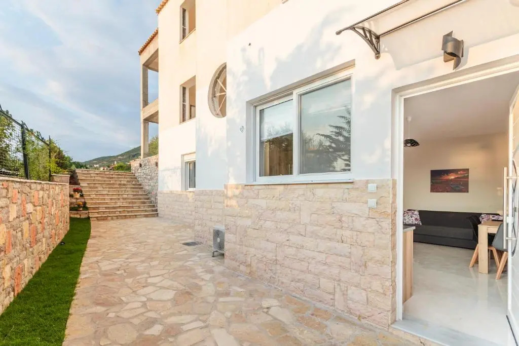 Kelly's Sunset Apartment 2 Kalamata