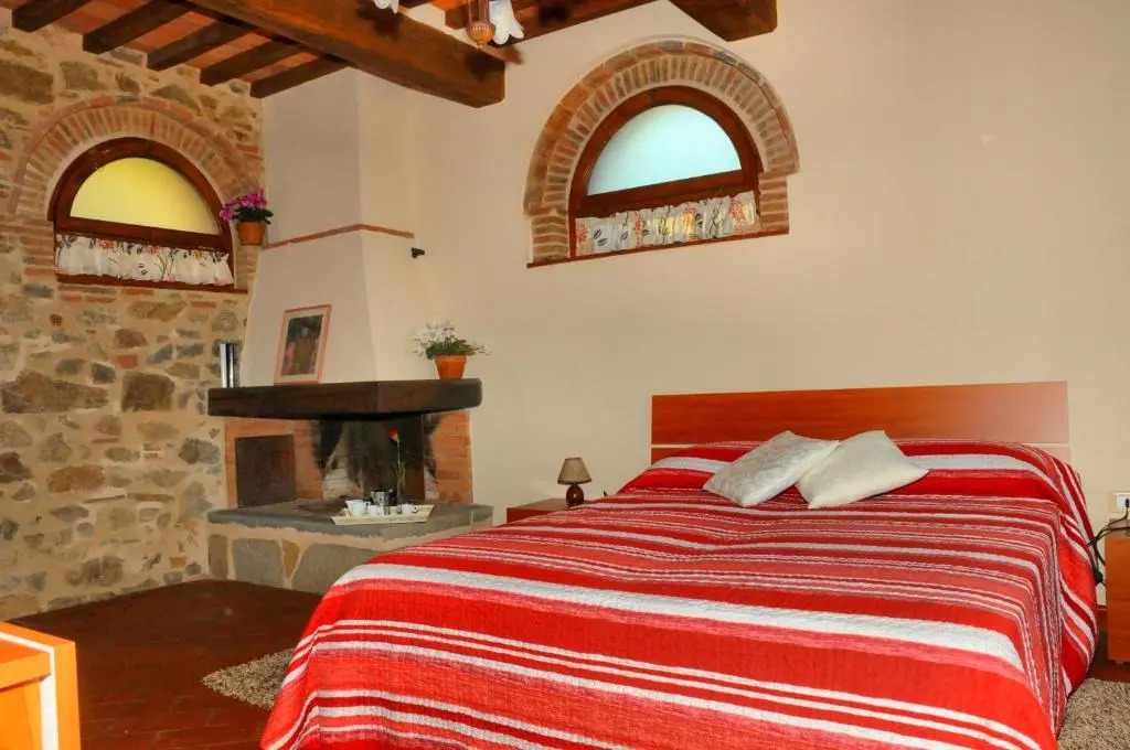 La Marginella - Tuscan Estate & Olive Orchard with Pool