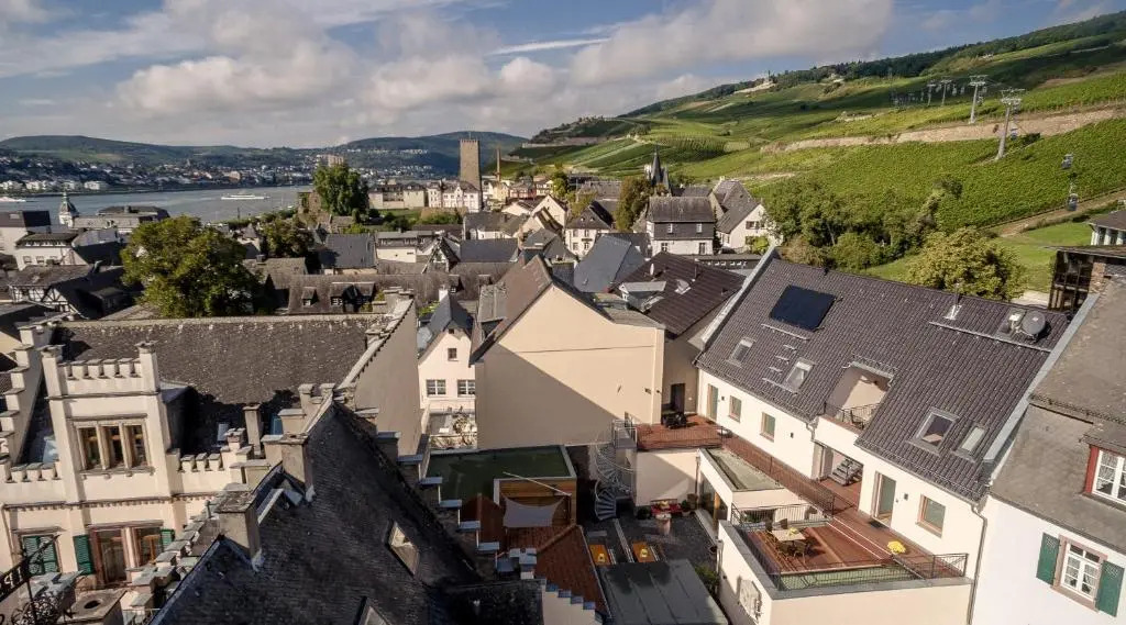 Talstation Kabine 20 / Innenstadt, 2 Schlafzimmer, Terrasse