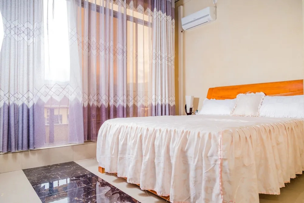 Tiger's Apartment Hotel