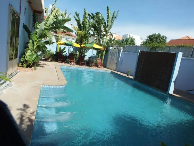 Moonlight Kiss Hostel
