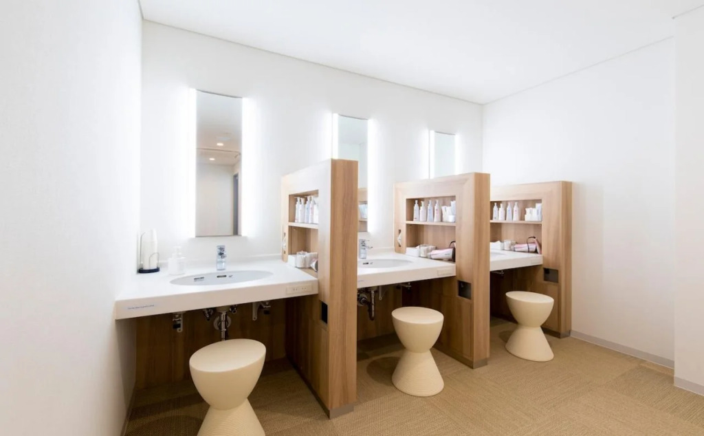 First Cabin Nihonbashi Suitengu