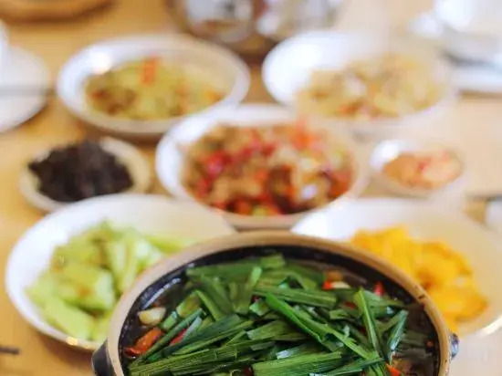 Huashu Wujianfang Hostel