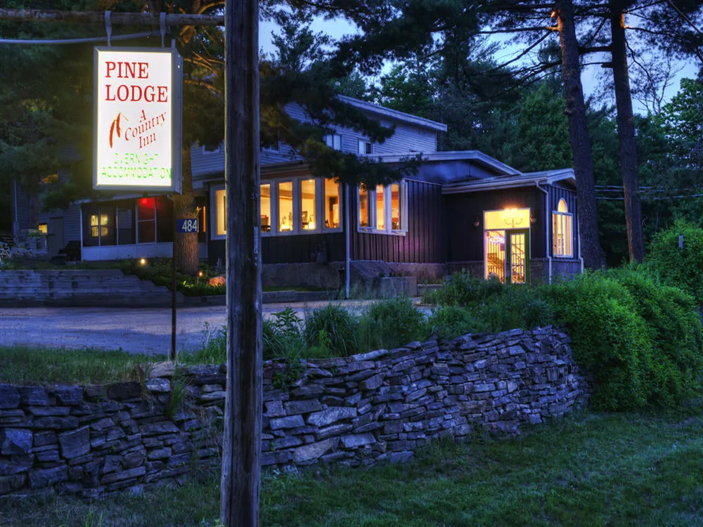 Pine Lodge Inn