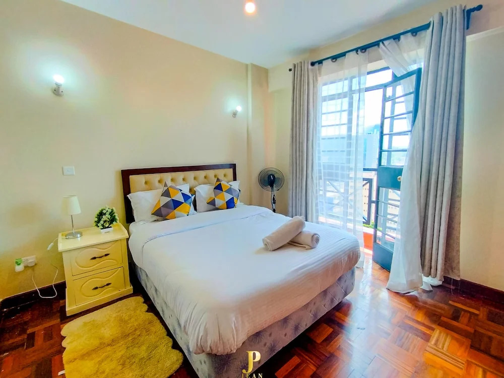 Lux Suites Westlands Place Apartments