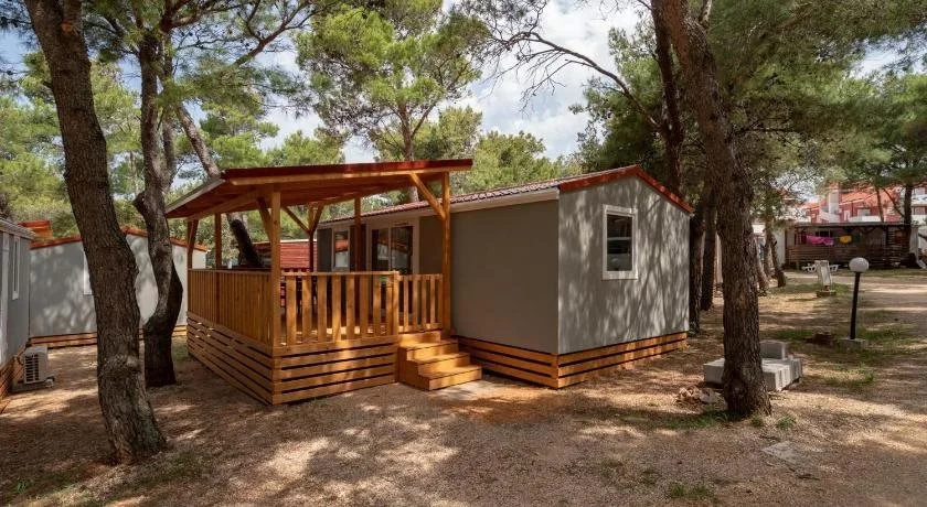 Camp Porat