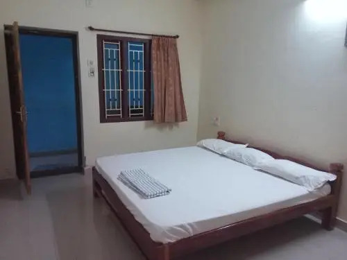 Sakthi Guest House & Residency